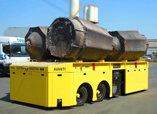 Carrelli semoventi gommati diesel