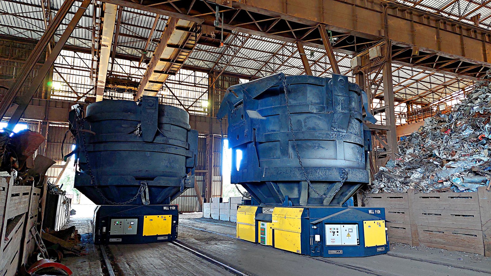 Carrelli porta ceste rottami alimentati a batteria Morello per acciaierie – 110 t